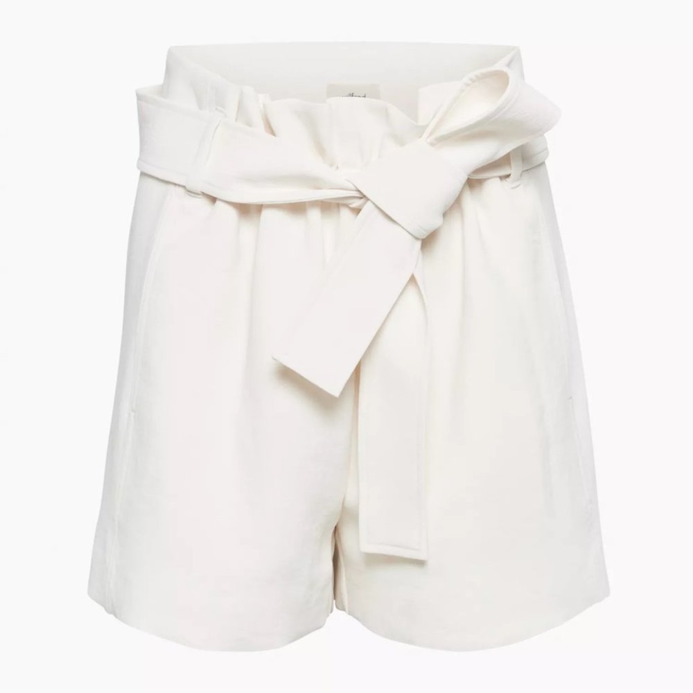 Aritzia Wilfred Paperbag Short in Light Birch